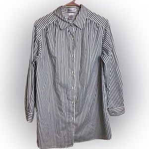 Vintage Romans Oversized Long Sleeve Button Down Size Medium White Black